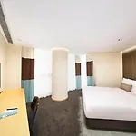 Hotel 108